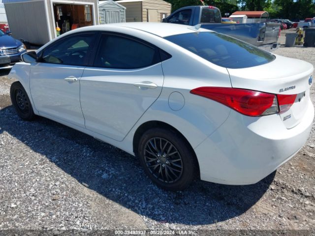 Photo 2 VIN: 5NPDH4AEXCH063559 - HYUNDAI ELANTRA 