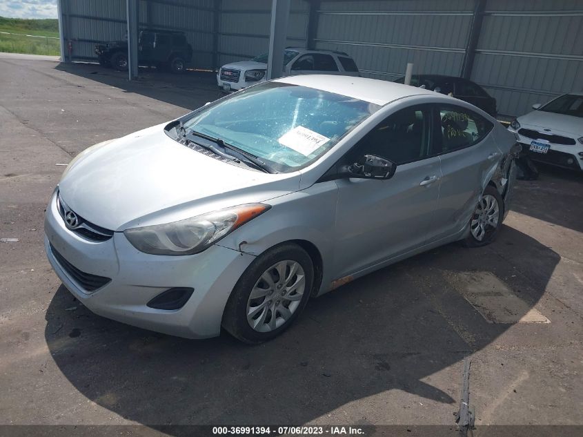 Photo 1 VIN: 5NPDH4AEXCH065599 - HYUNDAI ELANTRA 