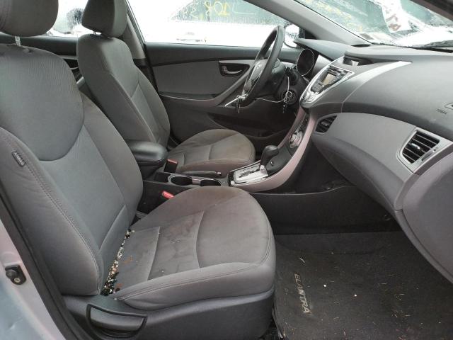 Photo 4 VIN: 5NPDH4AEXCH068633 - HYUNDAI ELANTRA GL 