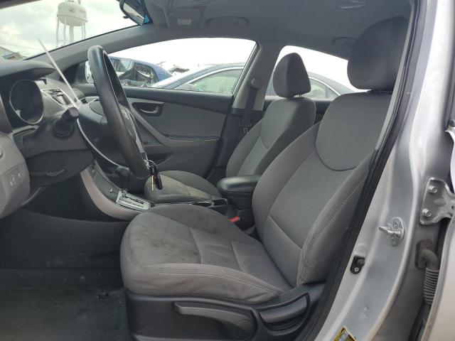 Photo 6 VIN: 5NPDH4AEXCH072083 - HYUNDAI ELANTRA GL 