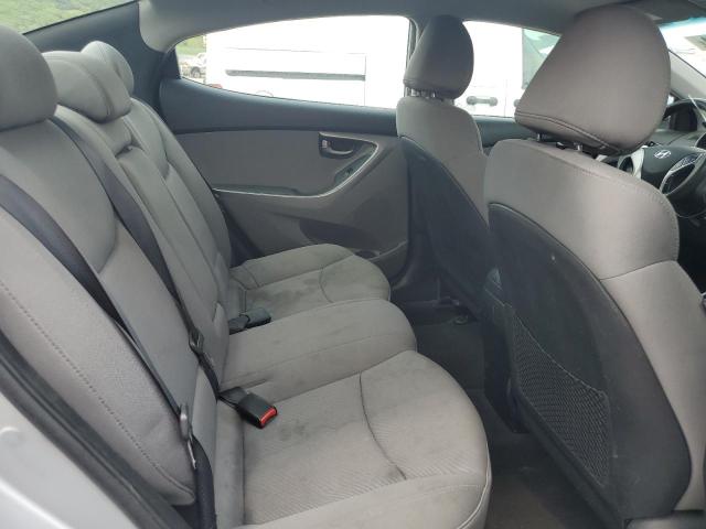 Photo 9 VIN: 5NPDH4AEXCH072083 - HYUNDAI ELANTRA GL 