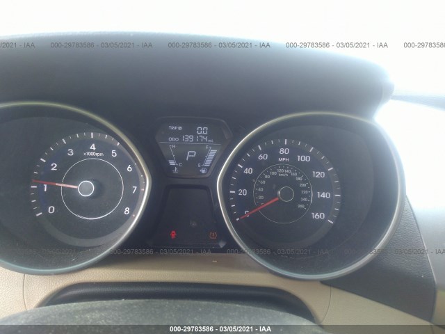 Photo 6 VIN: 5NPDH4AEXCH082581 - HYUNDAI ELANTRA 