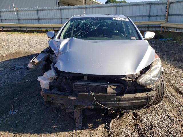 Photo 4 VIN: 5NPDH4AEXCH090891 - HYUNDAI ELANTRA 