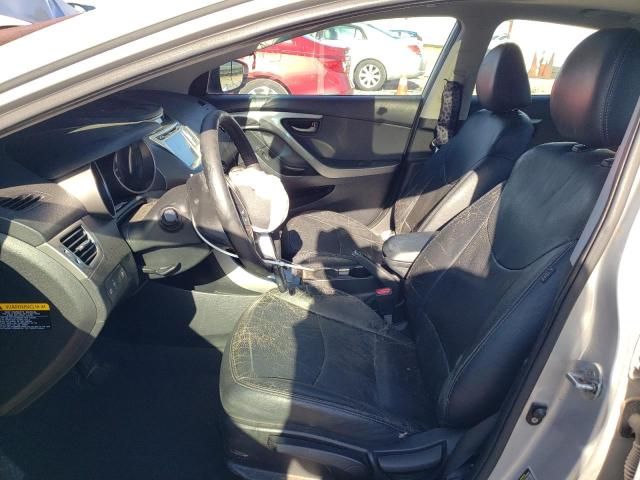 Photo 6 VIN: 5NPDH4AEXCH090891 - HYUNDAI ELANTRA 