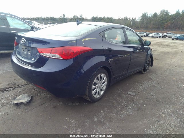 Photo 3 VIN: 5NPDH4AEXCH091006 - HYUNDAI ELANTRA 