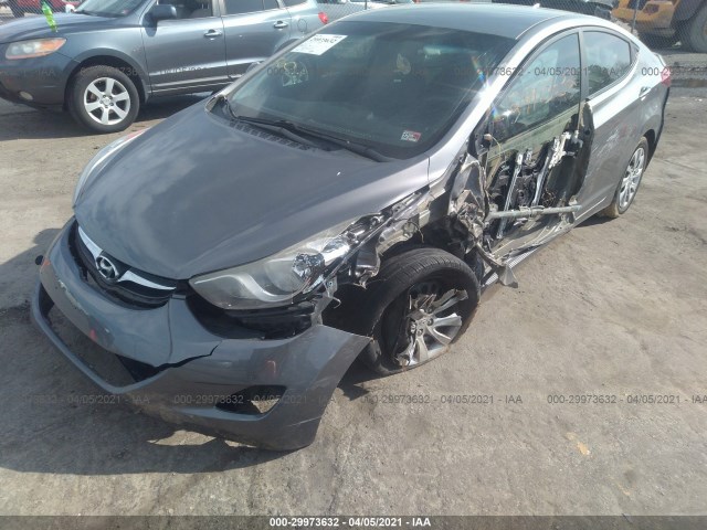 Photo 5 VIN: 5NPDH4AEXCH091264 - HYUNDAI ELANTRA 