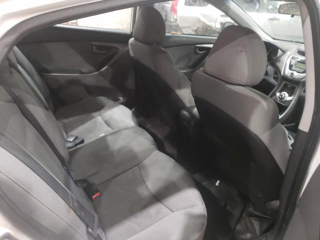 Photo 5 VIN: 5NPDH4AEXCH110394 - HYUNDAI ELANTRA GL 