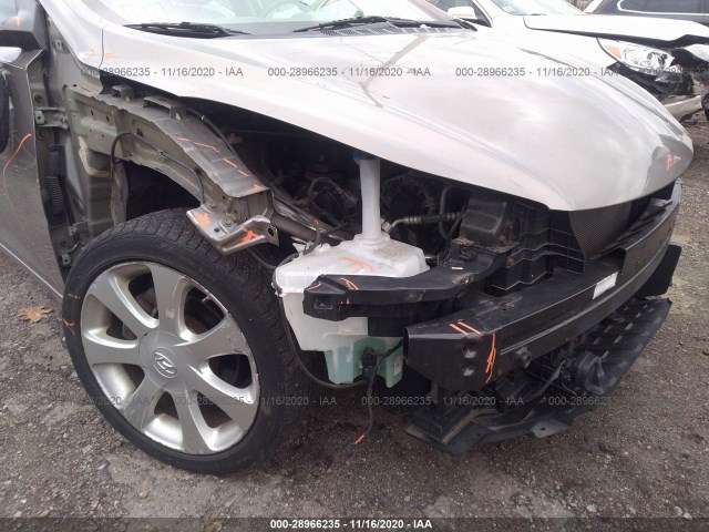 Photo 5 VIN: 5NPDH4AEXCH110508 - HYUNDAI ELANTRA 