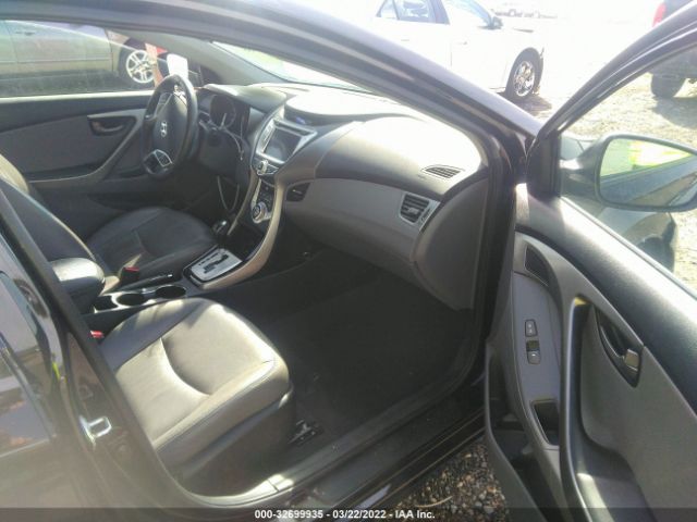 Photo 4 VIN: 5NPDH4AEXCH111772 - HYUNDAI ELANTRA 