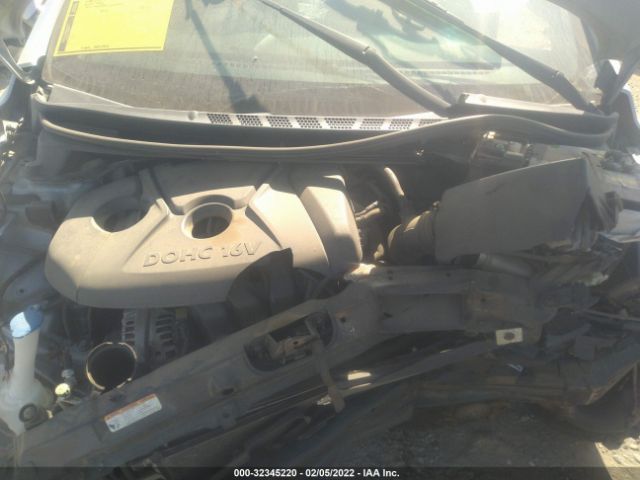 Photo 9 VIN: 5NPDH4AEXCH121668 - HYUNDAI ELANTRA 