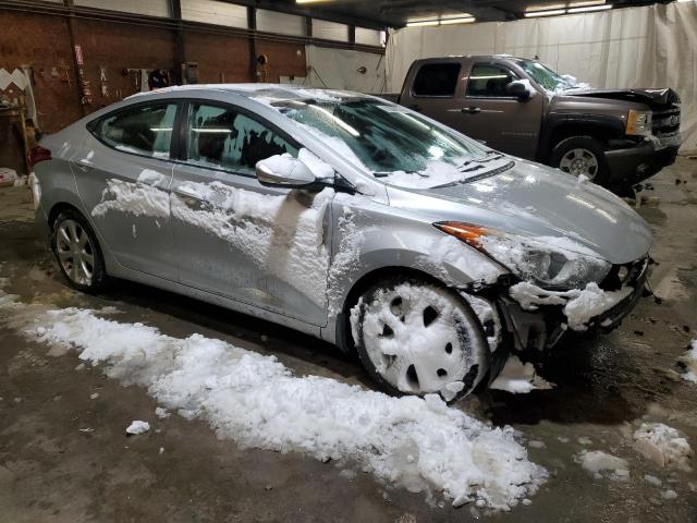 Photo 3 VIN: 5NPDH4AEXCH123047 - HYUNDAI ELANTRA GL 