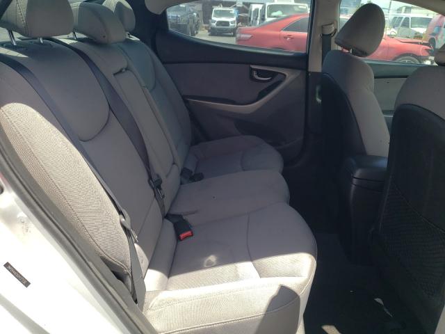 Photo 5 VIN: 5NPDH4AEXCH127230 - HYUNDAI ELANTRA GL 