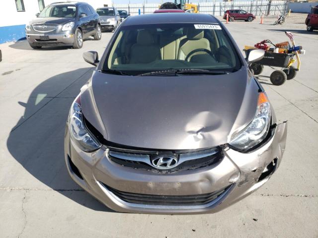 Photo 4 VIN: 5NPDH4AEXCH127650 - HYUNDAI ELANTRA GL 