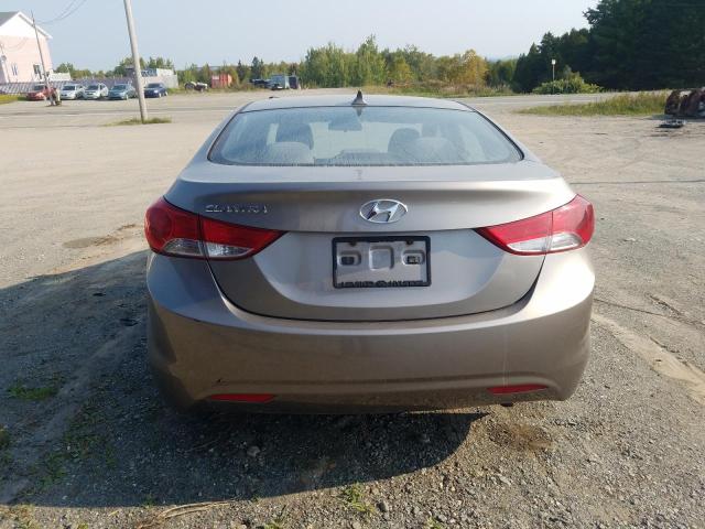 Photo 5 VIN: 5NPDH4AEXCH128622 - HYUNDAI ELANTRA GL 