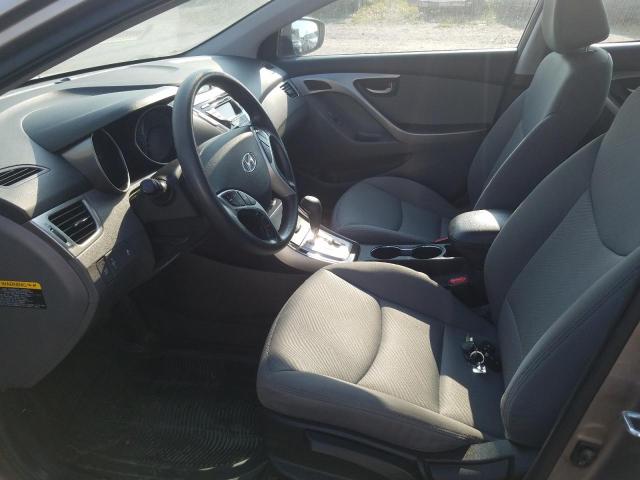 Photo 6 VIN: 5NPDH4AEXCH128622 - HYUNDAI ELANTRA GL 