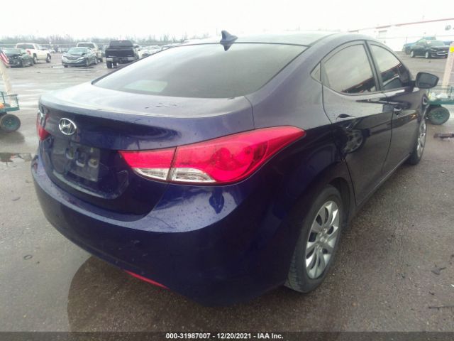 Photo 3 VIN: 5NPDH4AEXCH134758 - HYUNDAI ELANTRA 