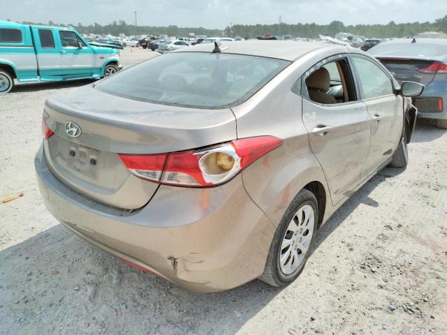 Photo 3 VIN: 5NPDH4AEXCH139393 - HYUNDAI ELANTRA GL 