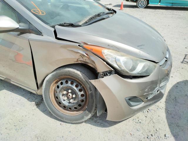 Photo 8 VIN: 5NPDH4AEXCH139393 - HYUNDAI ELANTRA GL 