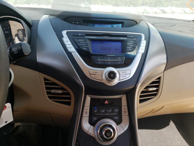 Photo 8 VIN: 5NPDH4AEXCH147977 - HYUNDAI ELANTRA GL 