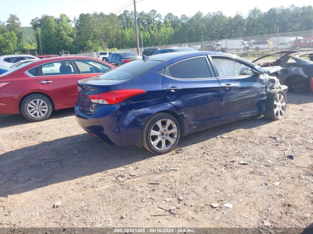 Photo 3 VIN: 5NPDH4AEXDH156924 - HYUNDAI ELANTRA 