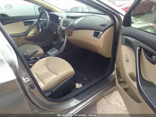 Photo 4 VIN: 5NPDH4AEXDH159998 - HYUNDAI ELANTRA 