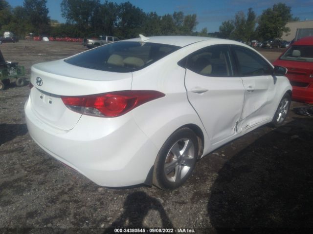 Photo 3 VIN: 5NPDH4AEXDH174498 - HYUNDAI ELANTRA 