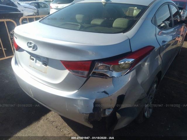 Photo 5 VIN: 5NPDH4AEXDH180494 - HYUNDAI ELANTRA 