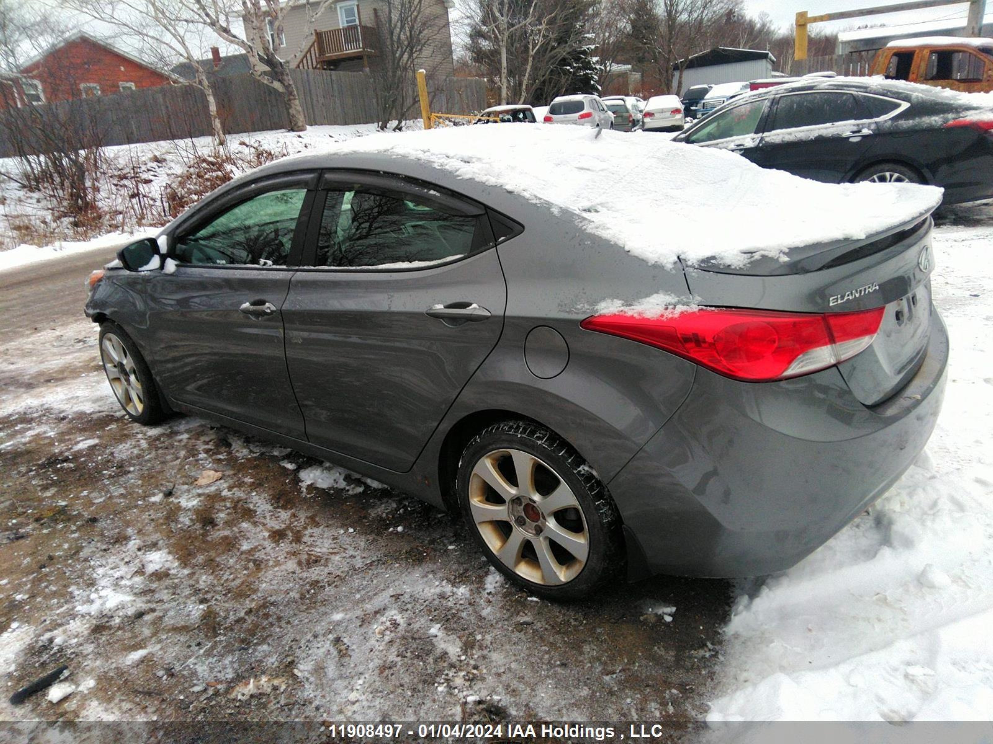 Photo 3 VIN: 5NPDH4AEXDH192127 - HYUNDAI ELANTRA 