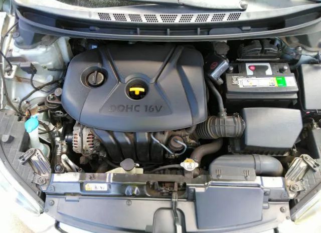 Photo 9 VIN: 5NPDH4AEXDH194444 - HYUNDAI ELANTRA 