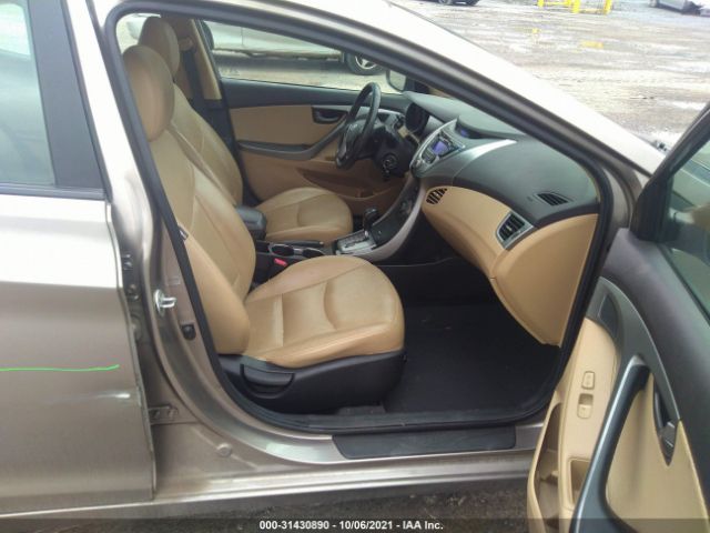 Photo 4 VIN: 5NPDH4AEXDH196517 - HYUNDAI ELANTRA 