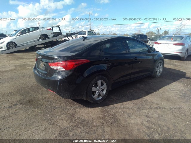 Photo 3 VIN: 5NPDH4AEXDH213333 - HYUNDAI ELANTRA 