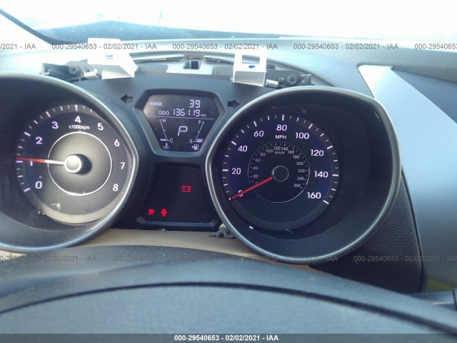 Photo 6 VIN: 5NPDH4AEXDH213333 - HYUNDAI ELANTRA 