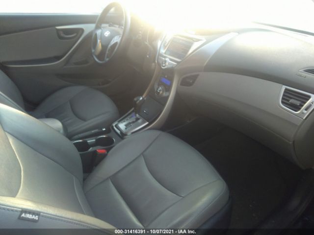 Photo 4 VIN: 5NPDH4AEXDH222517 - HYUNDAI ELANTRA 