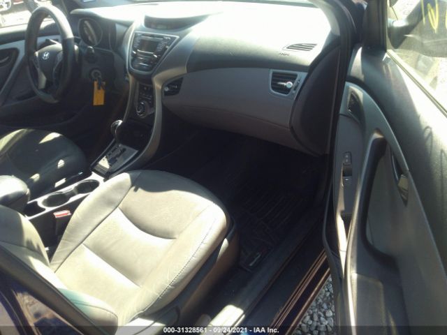 Photo 4 VIN: 5NPDH4AEXDH229774 - HYUNDAI ELANTRA 