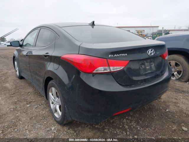 Photo 2 VIN: 5NPDH4AEXDH232805 - HYUNDAI ELANTRA 