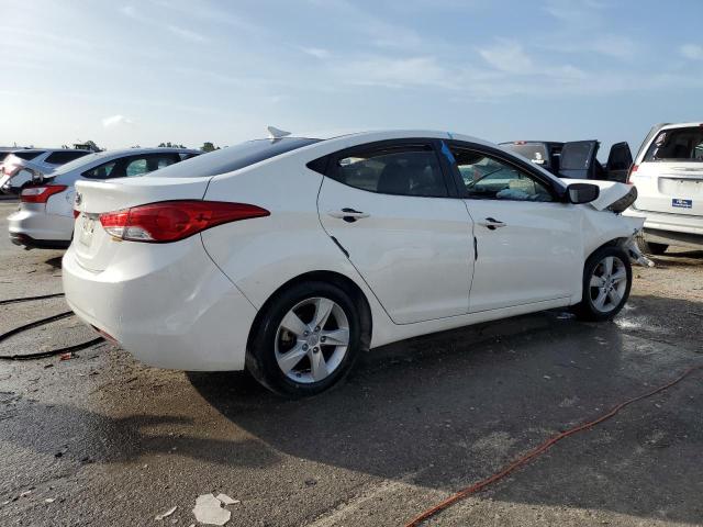 Photo 2 VIN: 5NPDH4AEXDH235879 - HYUNDAI ELANTRA 