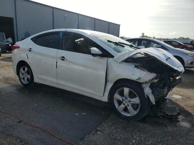 Photo 3 VIN: 5NPDH4AEXDH235879 - HYUNDAI ELANTRA 