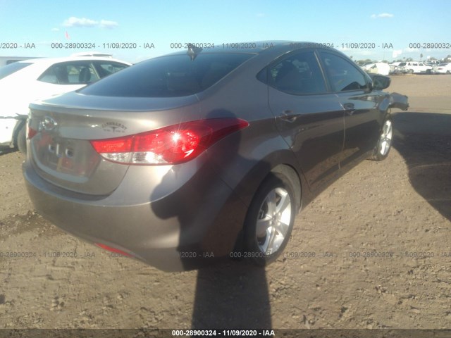 Photo 3 VIN: 5NPDH4AEXDH243724 - HYUNDAI ELANTRA 