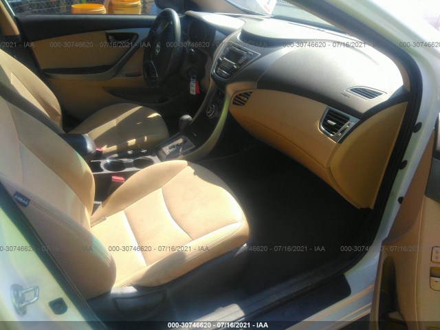 Photo 4 VIN: 5NPDH4AEXDH245814 - HYUNDAI ELANTRA 