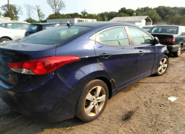 Photo 3 VIN: 5NPDH4AEXDH258398 - HYUNDAI ELANTRA 