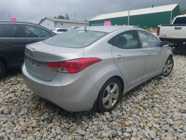 Photo 3 VIN: 5NPDH4AEXDH258644 - HYUNDAI ELANTRA GL 