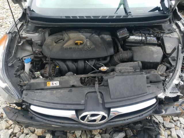 Photo 6 VIN: 5NPDH4AEXDH258644 - HYUNDAI ELANTRA GL 