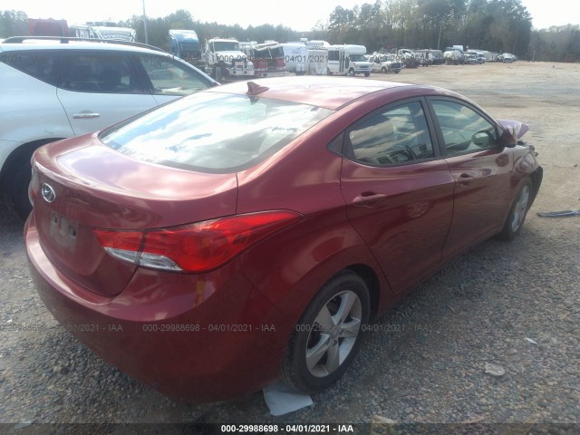 Photo 3 VIN: 5NPDH4AEXDH263181 - HYUNDAI ELANTRA 