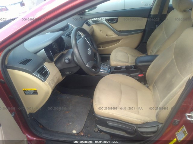 Photo 4 VIN: 5NPDH4AEXDH263181 - HYUNDAI ELANTRA 