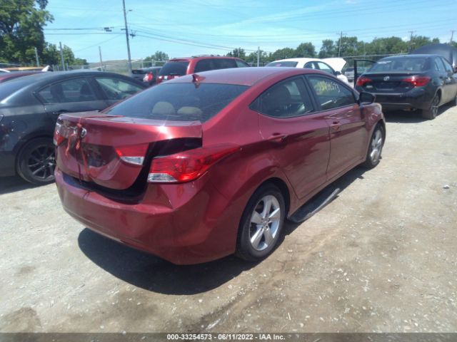 Photo 3 VIN: 5NPDH4AEXDH267022 - HYUNDAI ELANTRA 