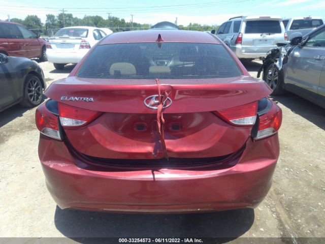 Photo 5 VIN: 5NPDH4AEXDH267022 - HYUNDAI ELANTRA 