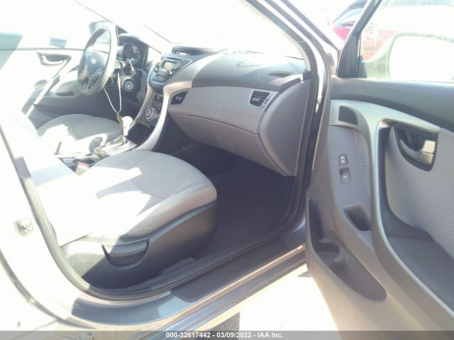 Photo 4 VIN: 5NPDH4AEXDH271586 - HYUNDAI ELANTRA 