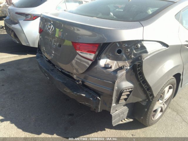 Photo 5 VIN: 5NPDH4AEXDH271586 - HYUNDAI ELANTRA 