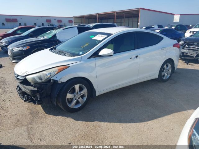 Photo 1 VIN: 5NPDH4AEXDH272625 - HYUNDAI ELANTRA 