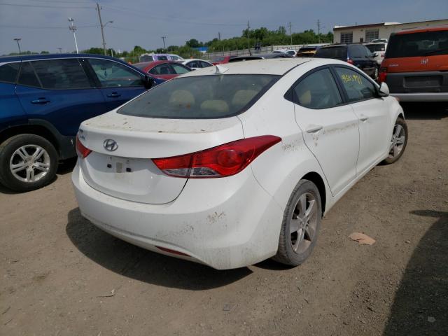 Photo 3 VIN: 5NPDH4AEXDH295807 - HYUNDAI ELANTRA GL 